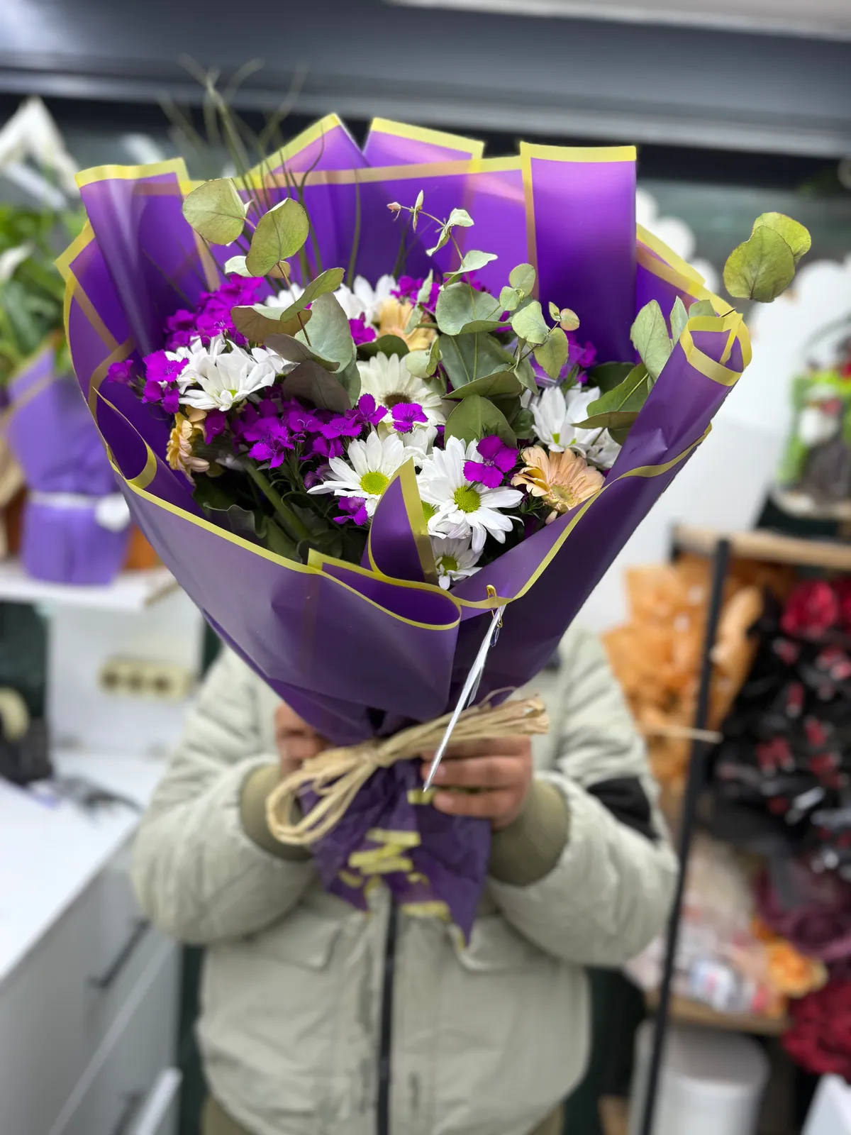 HüsnüYusuf Gerbera ve Beyaz Papatya  2