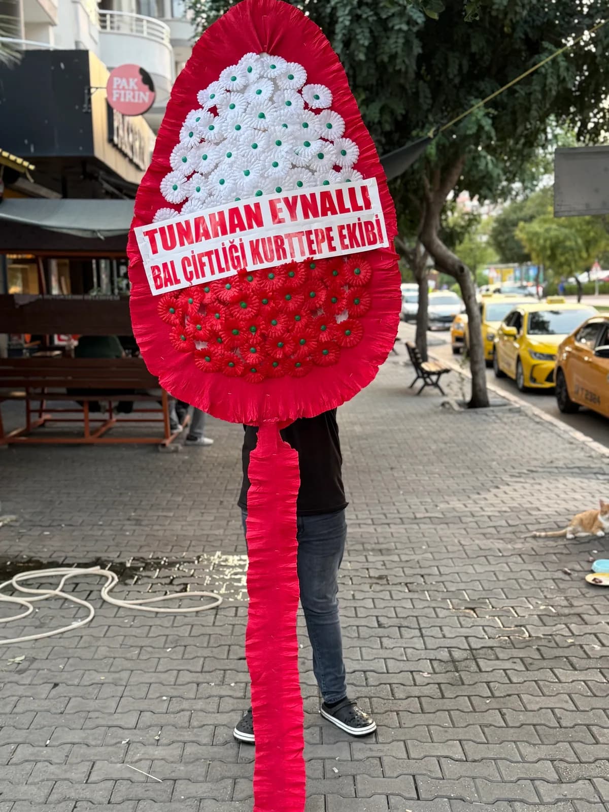 Tekli Yapay Çelenk