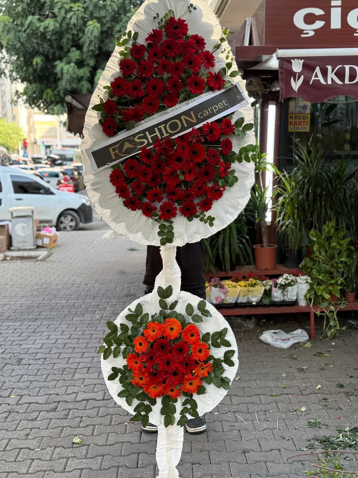 Canlı Çiftli Çelenk